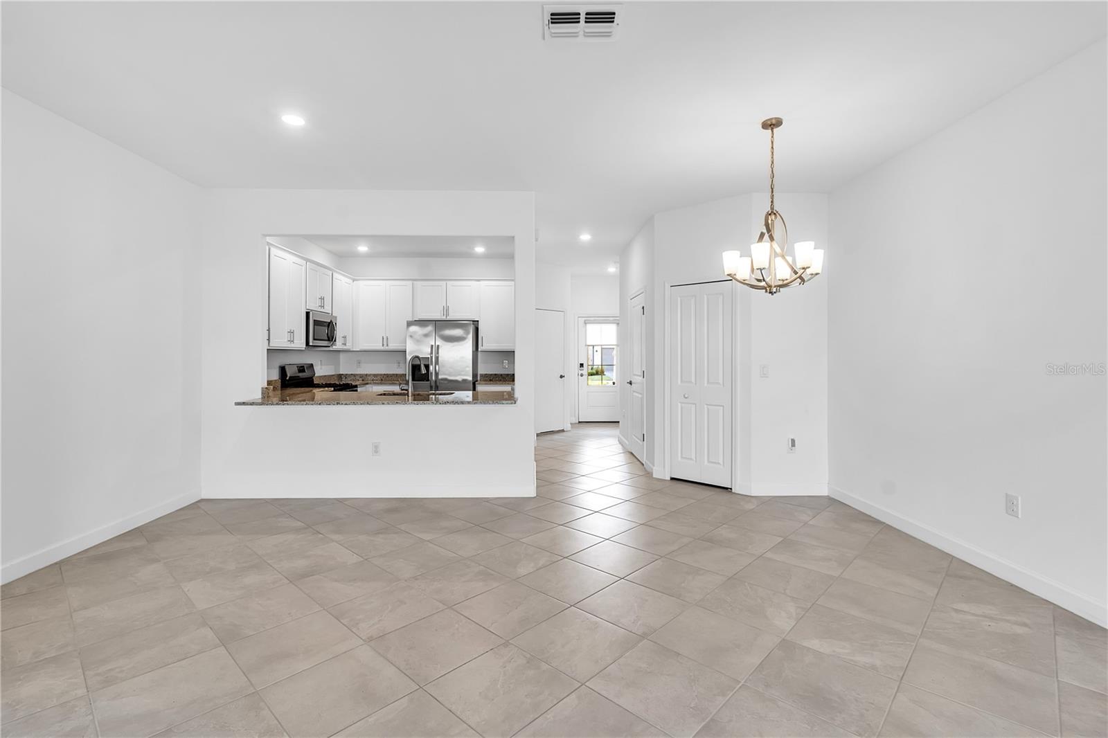 LORRAINE LAKES PH IIA - Residential Lease