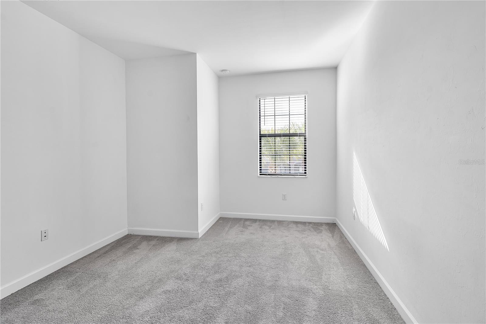 LORRAINE LAKES PH IIA - Residential Lease