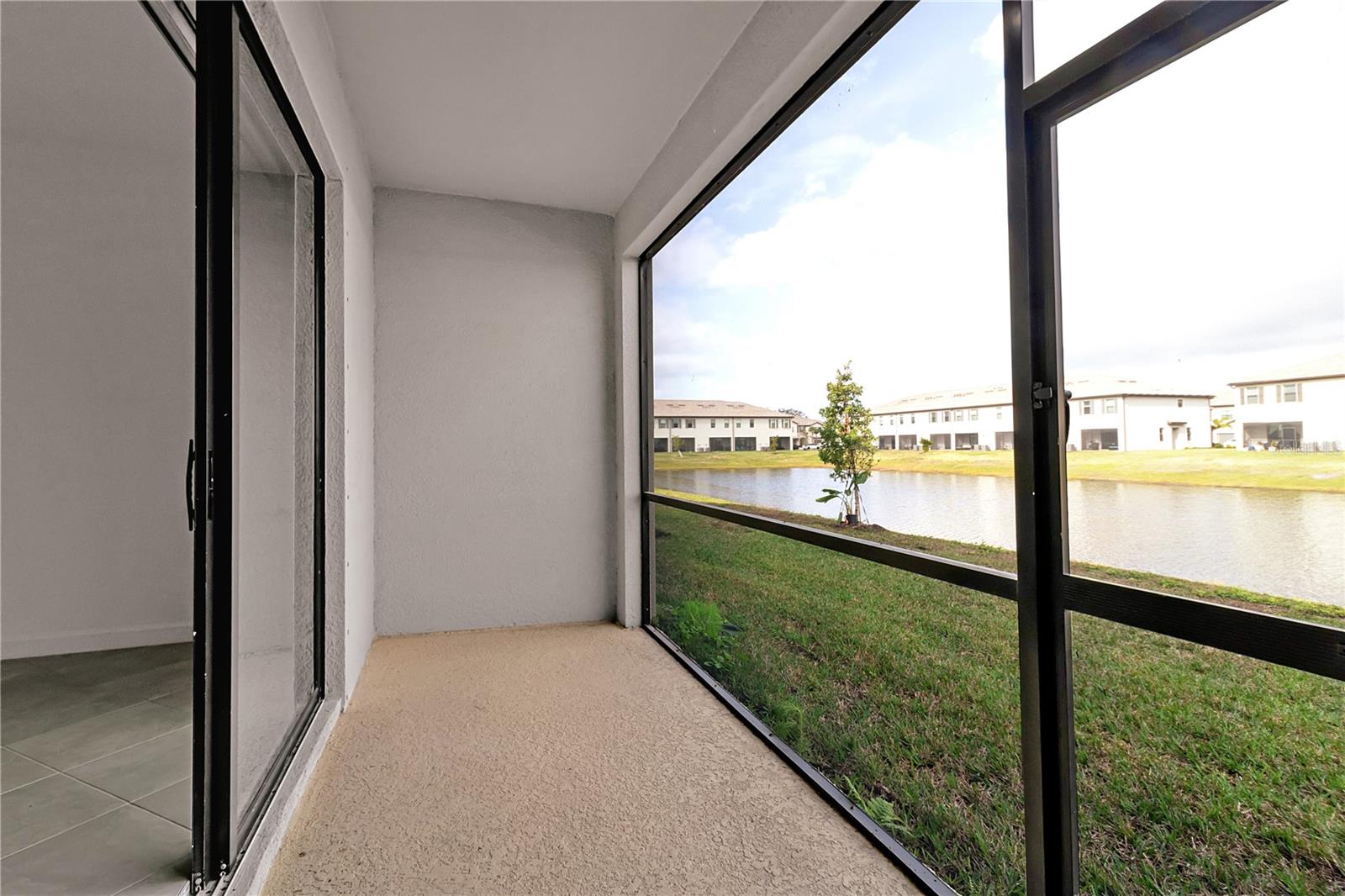 LORRAINE LAKES PH IIA - Residential Lease