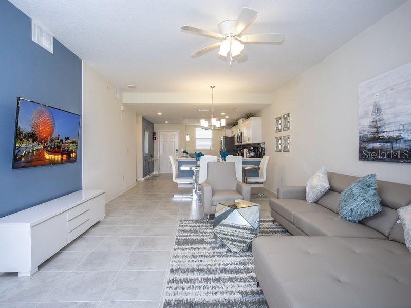 4721 CLOCK TOWER DR 304