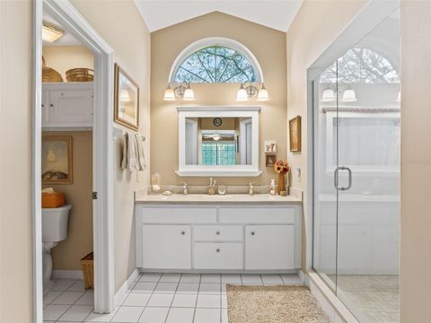 Tiny photo for 9856 Fairway Circle, Leesburg, FL 34788 (MLS # G5103603)