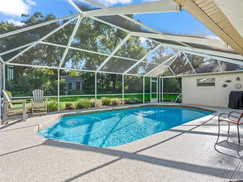 Tiny photo for 9856 Fairway Circle, Leesburg, FL 34788 (MLS # G5103603)