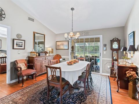 Tiny photo for 9856 Fairway Circle, Leesburg, FL 34788 (MLS # G5103603)