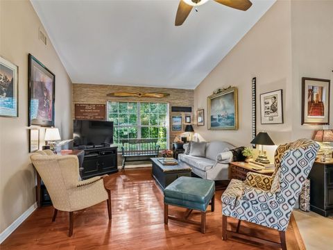 Tiny photo for 9856 Fairway Circle, Leesburg, FL 34788 (MLS # G5103603)