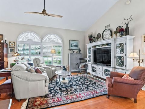 Tiny photo for 9856 Fairway Circle, Leesburg, FL 34788 (MLS # G5103603)