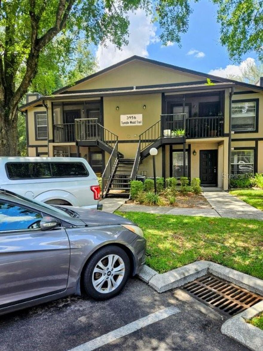 Move-In-Ready 2 bedrooms, 2 bathroom condominium located in North Oaks Condominium, a quaint community in desirable USF Area. North Oaks Condominium offers a large community pool, tennis courts, racquetball courts, surrounded by well maintained grounds and landscape. Centrally located near shopping centers, post office, public schools, churches, medical facilities, USF, VA Hospital, Moffitt Cancer Center, Busch Gardens, and much more! Don't miss the opportunity to own a move-in-ready condo in a great location at an affordable price. Call today to schedule a showing. This will not last!!
