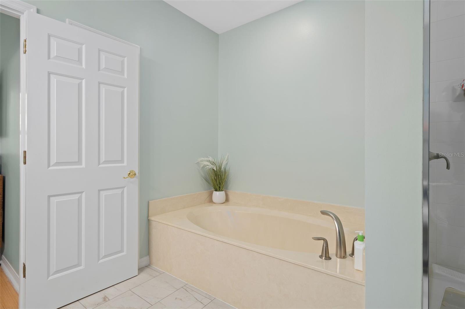 CELEBRATION EAST VILLAGE UNIT 1 REP 1 - Residential