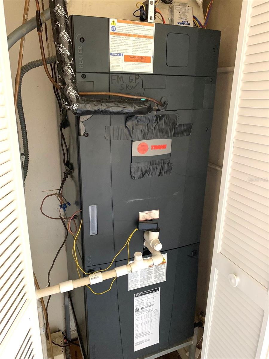 MICHAELSONS L J RE-SUBDIVISIO - Residential Lease