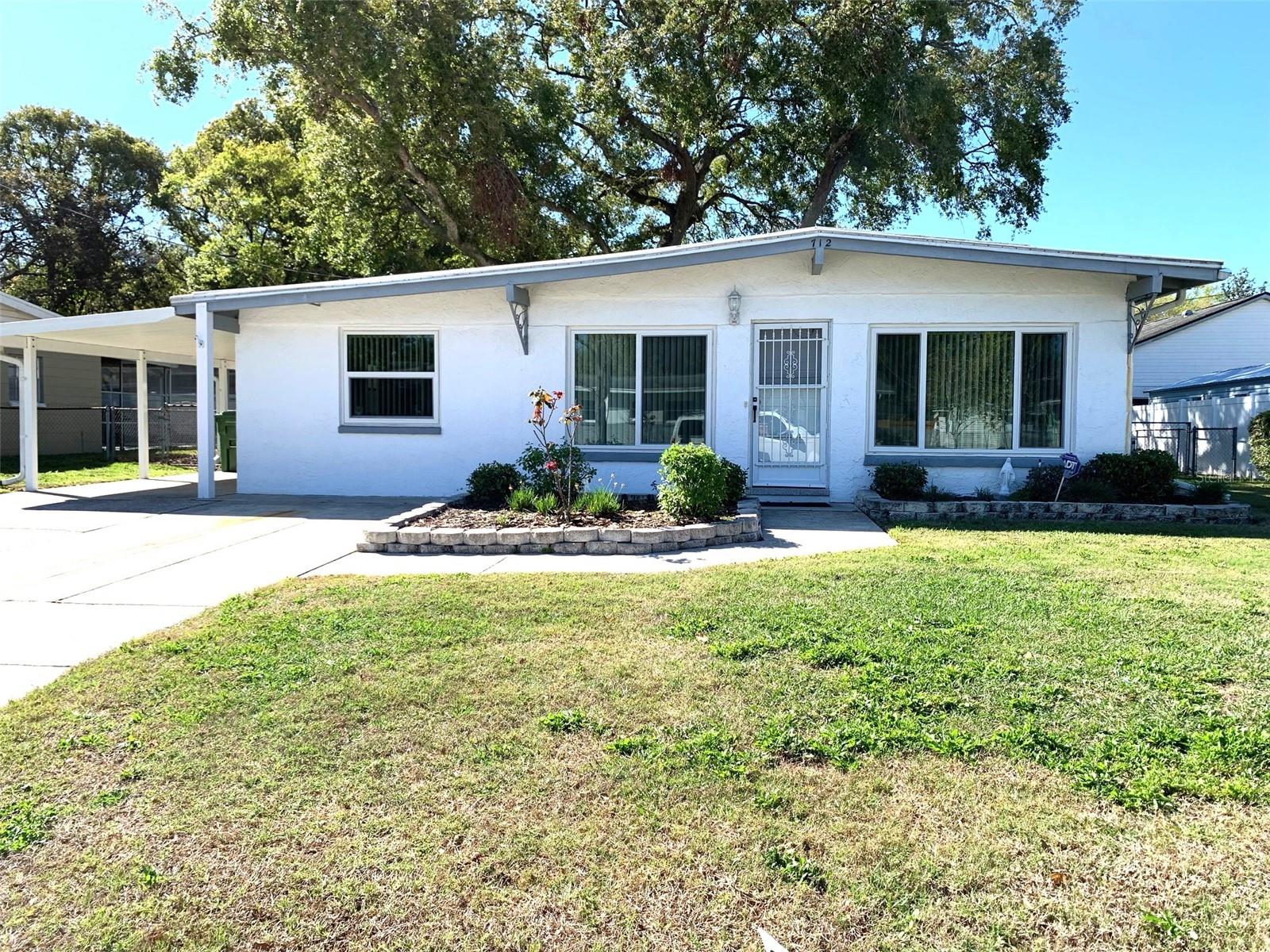 MICHAELSONS L J RE-SUBDIVISIO - Residential Lease