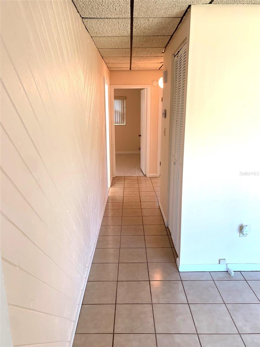 MICHAELSONS L J RE-SUBDIVISIO - Residential Lease