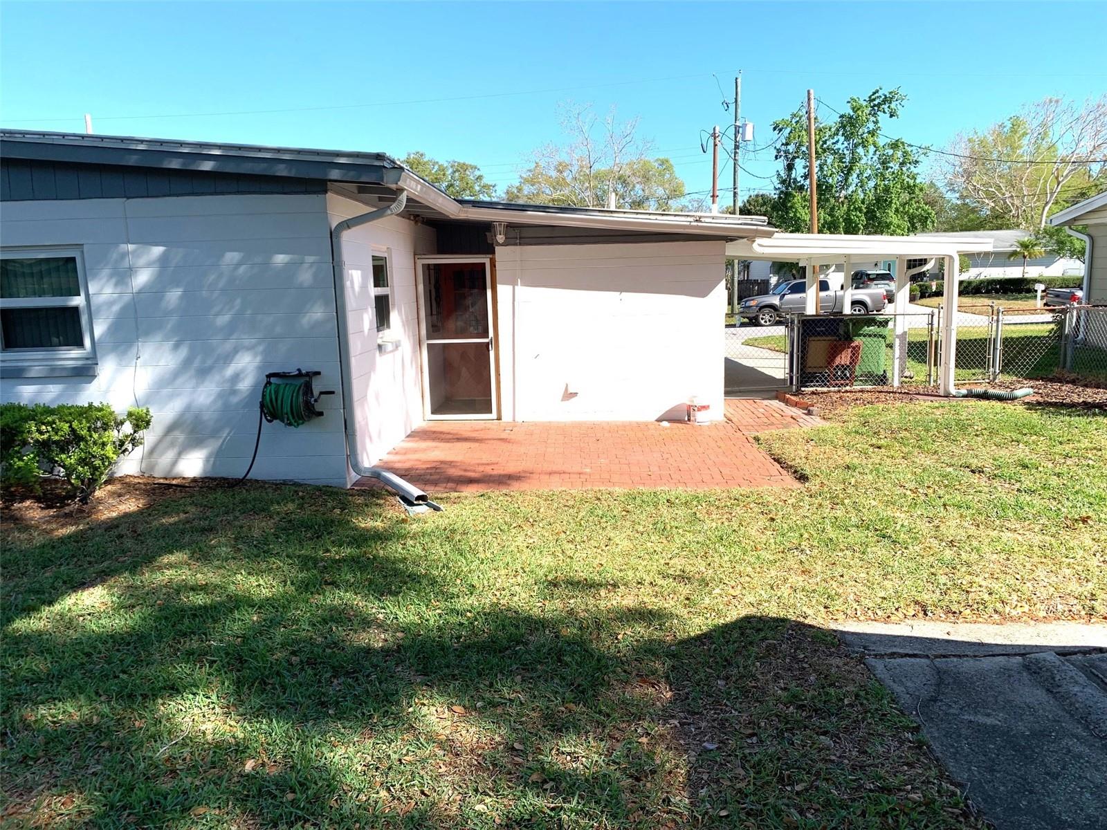 MICHAELSONS L J RE-SUBDIVISIO - Residential Lease