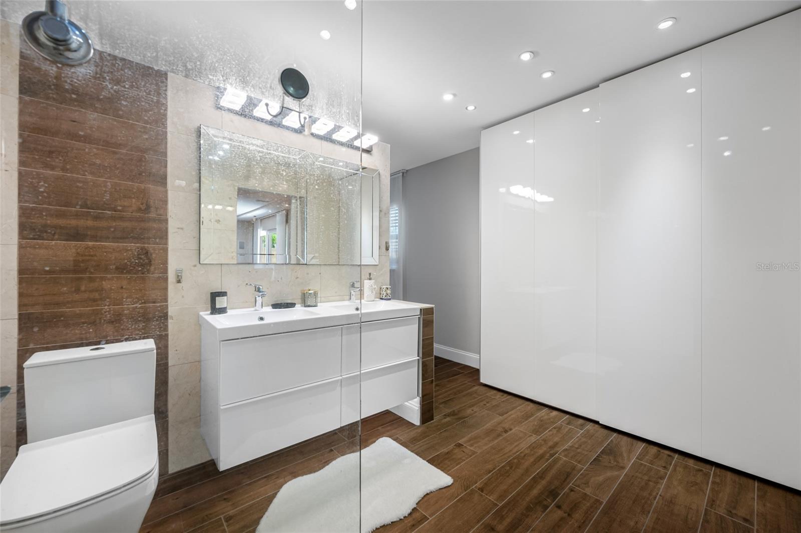 PALMETTO TERRACE - Residential