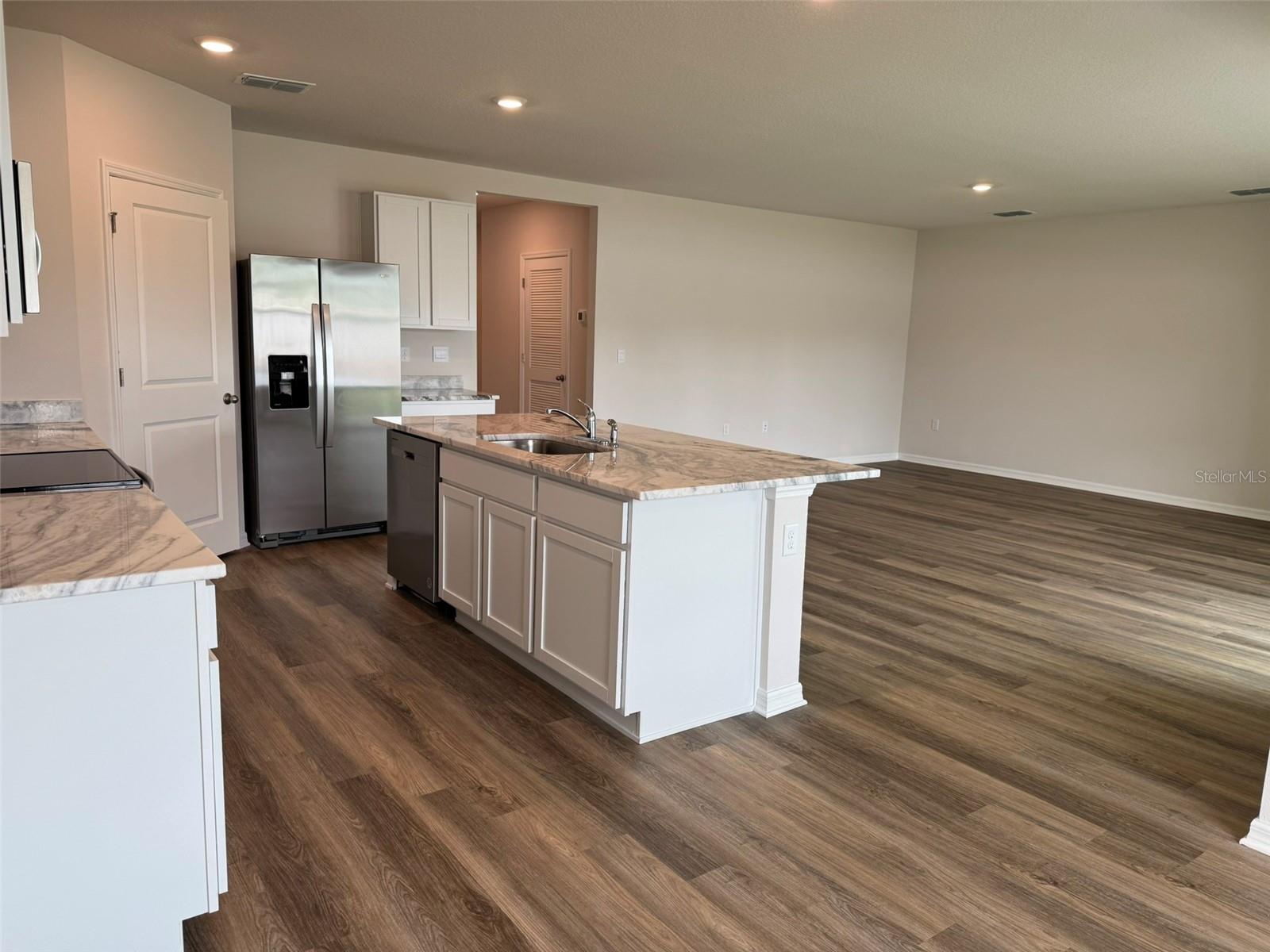 RYE CROSSING - Residential Lease