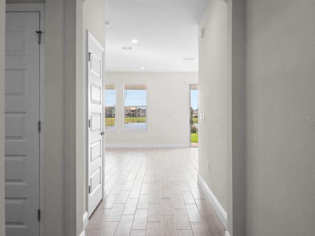 Photo of 11187 Hollow Bay Drive, Winter Garden, FL 34787 (MLS # O6372260)