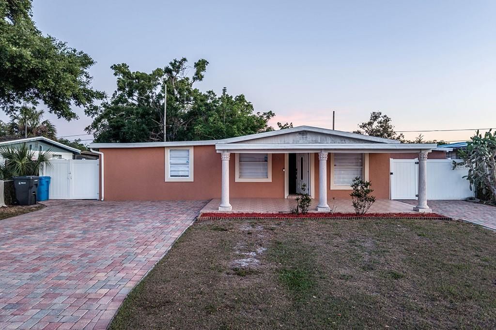 Photo of 6506 Saline Street, Tampa, FL 33634 (MLS # TB8500312)