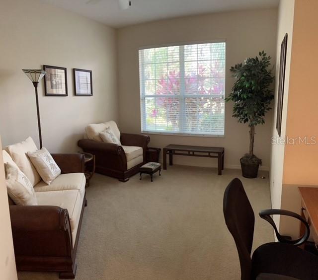 CARRIAGE RUN AT UNIVERSITY PLACE - Residential Lease