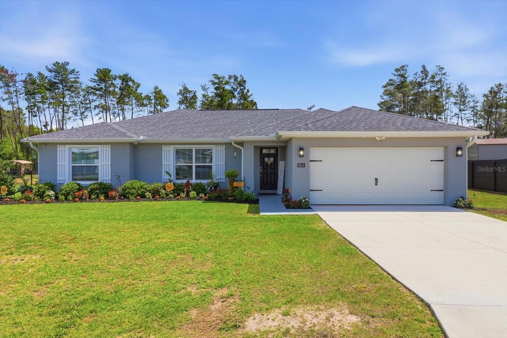 Photo of 9615 SW 40th Terrace, Ocala, FL 34476 (MLS # TB8504000)