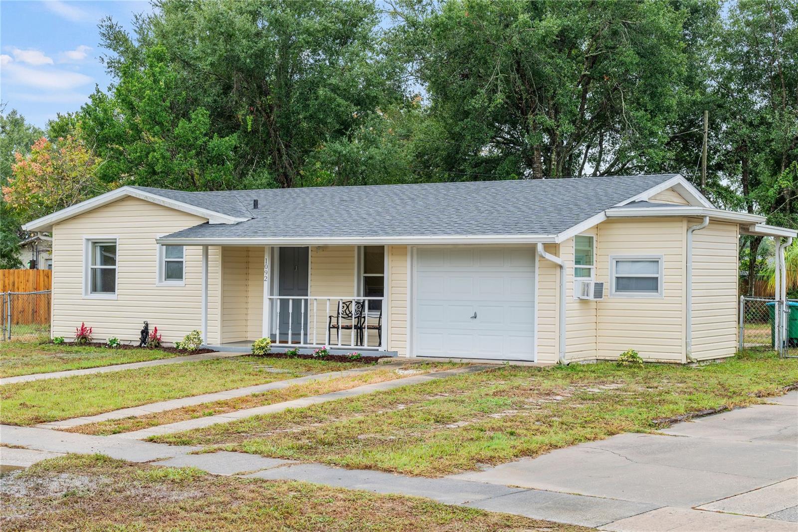 DELTONA LAKES UNIT 25 - Residential