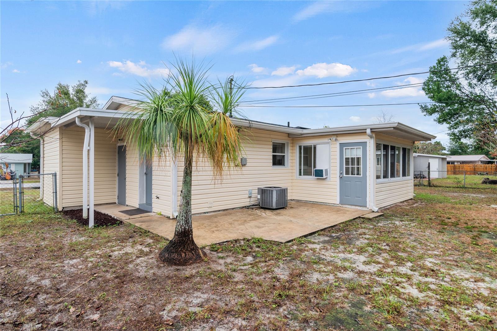 DELTONA LAKES UNIT 25 - Residential