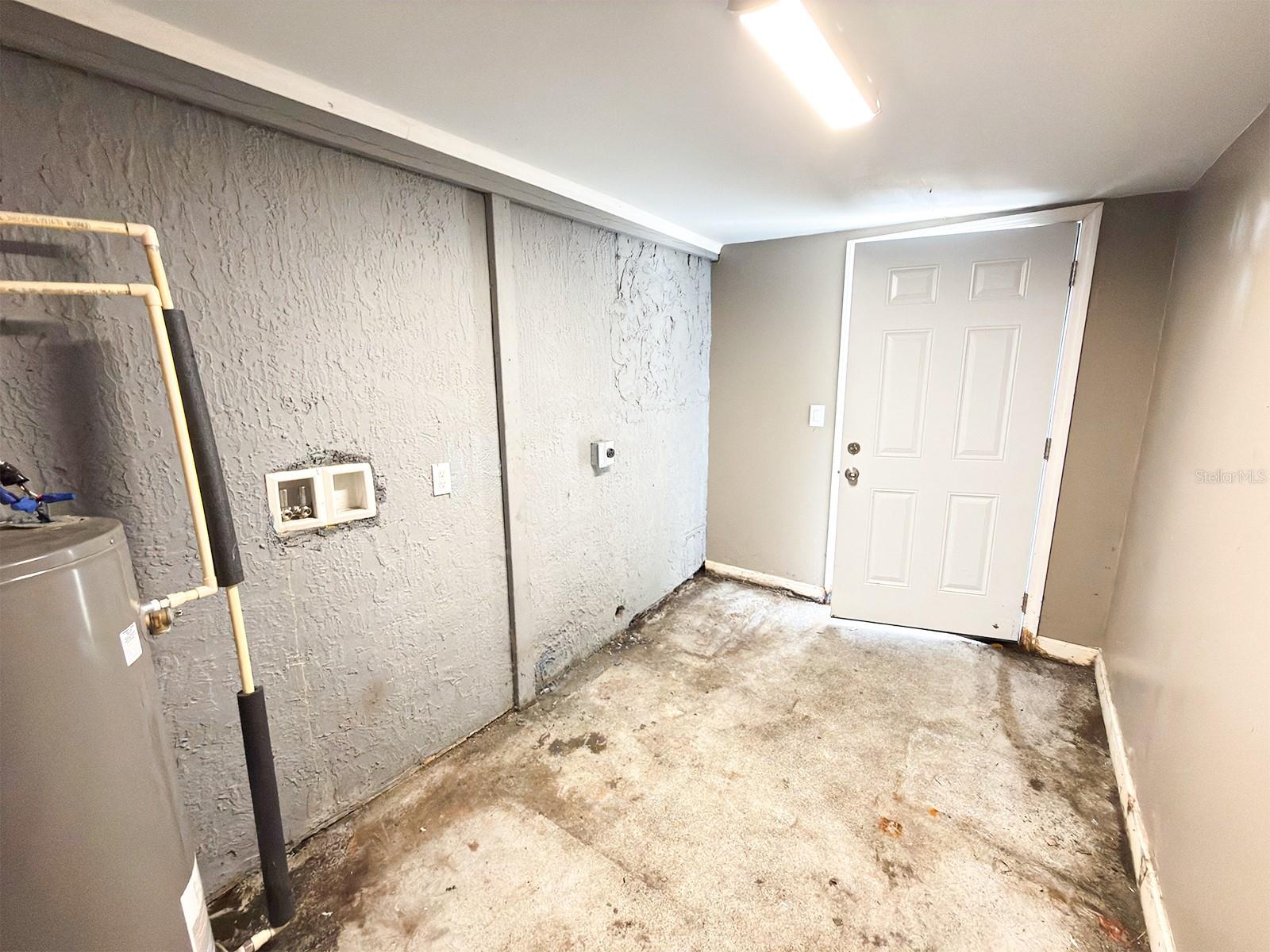 ROSALIND HEIGHTS - Residential Lease