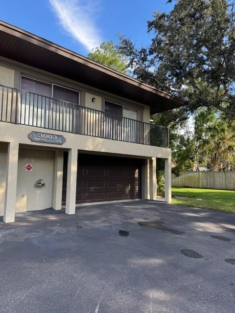 EASTWOOD SHORES 3 - Residential Lease