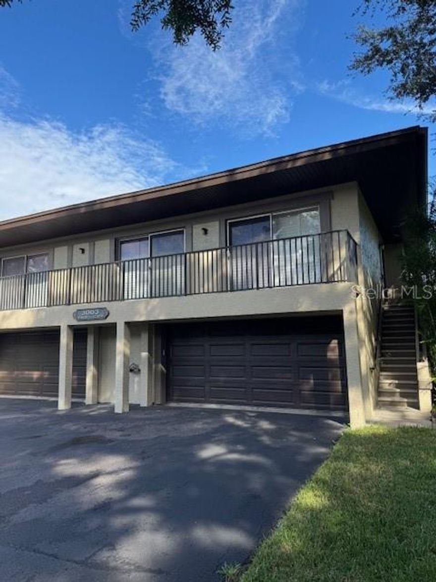 GORGEOUS REMODELED TOWNHOUSE IN CLEARWATER! LOCATED IN SOUGHT AFTER EASTWOOD SHORES. BRAND NEW STAINLESS STEEL APPLIANCES: REFRIGERATOR, RANGE, DISHWASHER & MICROWAVE. GRANITE COUNTER TOPS, NEW KITCHEN CABINETS. BREAKFAST BAR.
TILE FLOORS DOWNSTAIRS, UPDATED HALF BATHROOM WITH STORAGE UNDER THE STAIRS. THE BEDROOMS ARE LOCATED UPSTAIRS AND THEY HAVE CARPET. THE PRIMARY BEDROOM HAS A WALK-IN CLOSET, PLUS SLIDING MIRRORED DOORS FOR A LINEN CLOSET. CEILING FAN WITH LIGHTS. THE FULL BATHROOM IS LOCATED UPSTAIRS AND HAS A DEEP TUB WITH SHOWER, LOTS OF CABINETS AND DRAWERS IN THE VANITY. SLIDING GLASS DOORS LEADING OUT TO A PATIO. SHARED GARAGE WITH A WASHER AND DRYER, WATER, SEWER AND TRASH PICK-UP IS INCLUDED WITH THE RENT. COMMUNITY POOL. CLOSE TO COVE CAY PUBLIC GOLF COURSE, PUBLIC MARINA, AIRPORT, BEACHES AND RESTAURANTS. IMMEDIATE OCCUPANCY!
