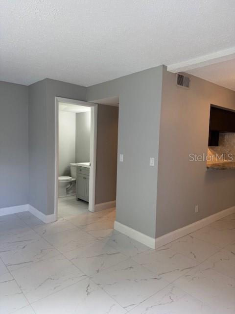 EASTWOOD SHORES 3 - Residential Lease