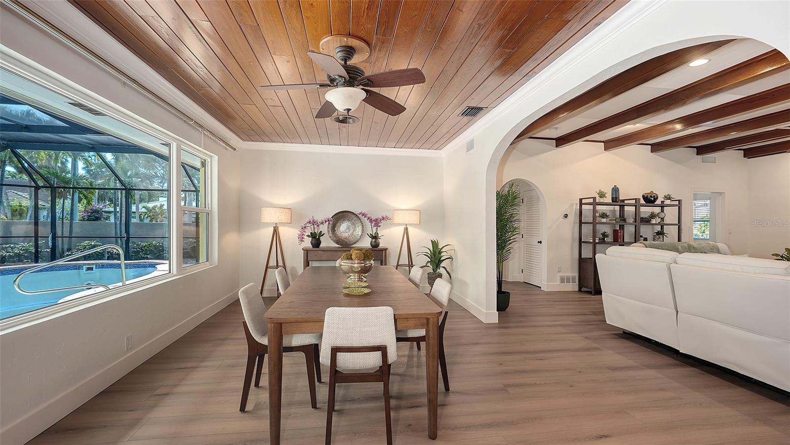 SAINT ARMANDS DIV JOHN RI - Residential