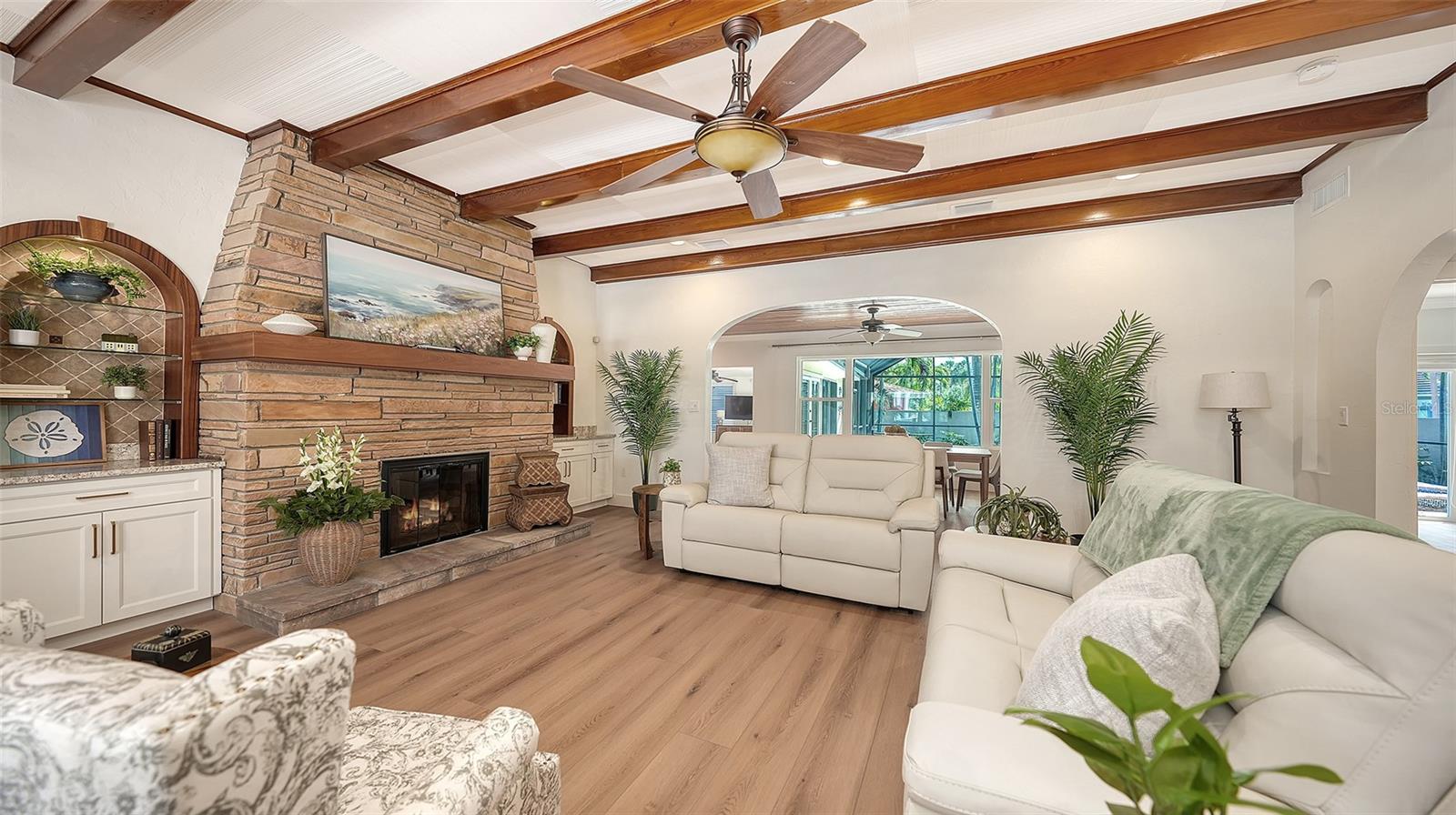 SAINT ARMANDS DIV JOHN RI - Residential