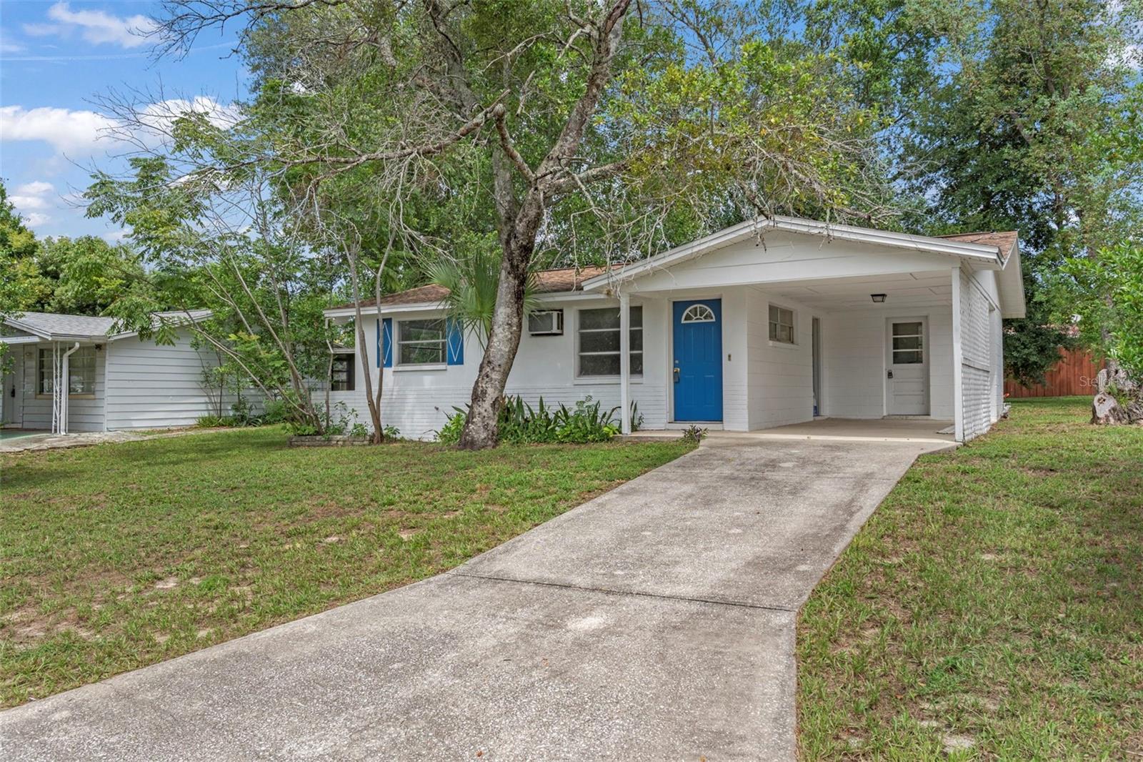 BEVERLY HILLS UNIT 04 - Residential