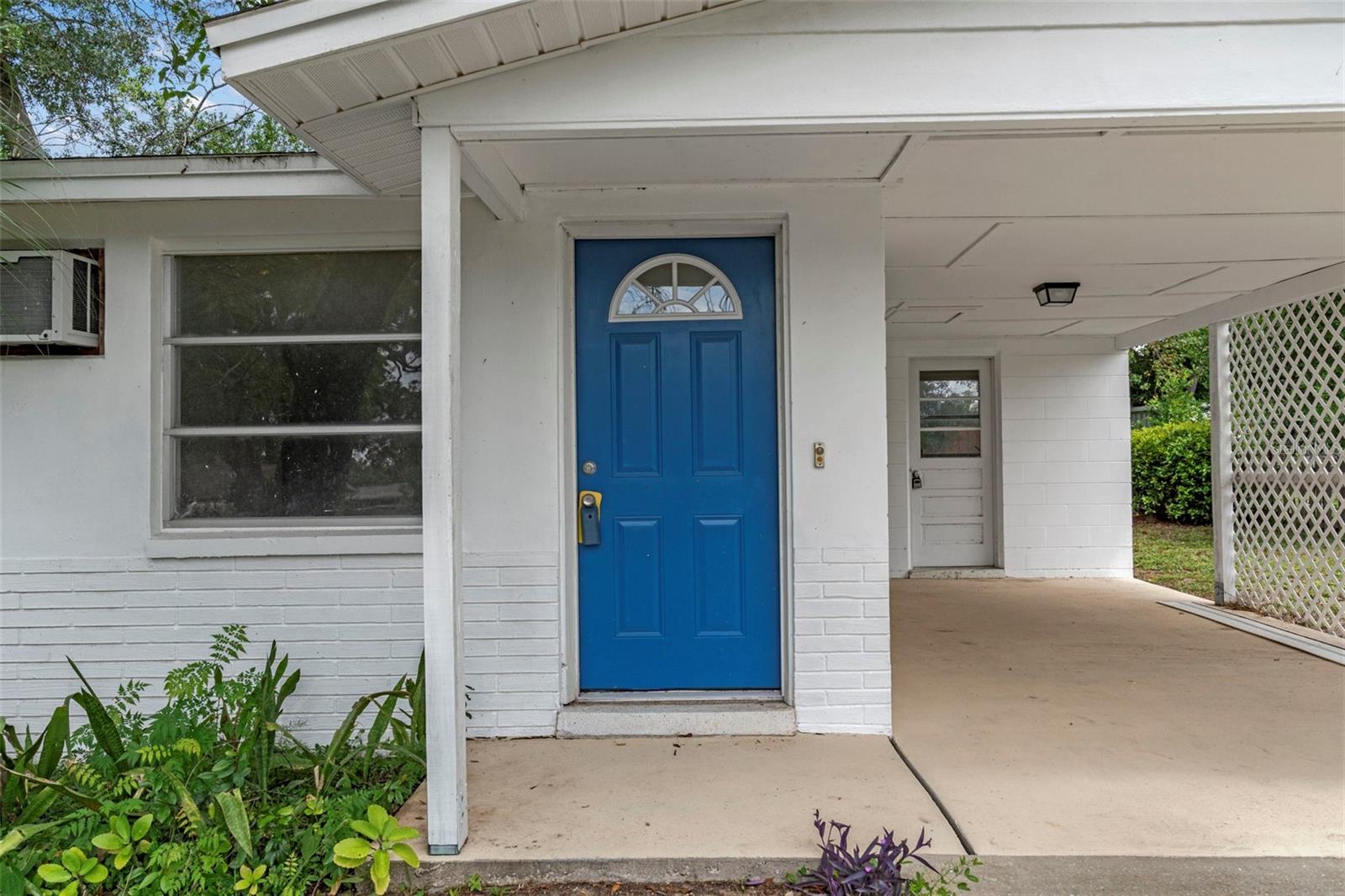 BEVERLY HILLS UNIT 04 - Residential