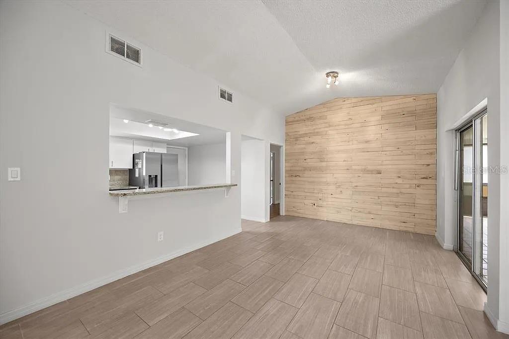 5336 SILENT BROOK DRIVE