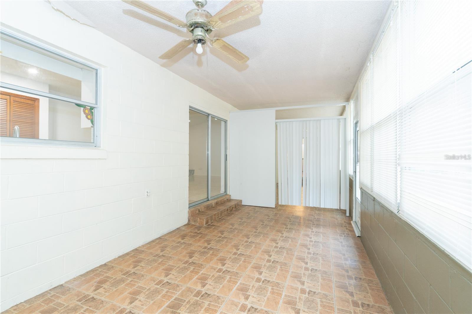 ORLANDO ACRES 1ST ADD - Residential Lease