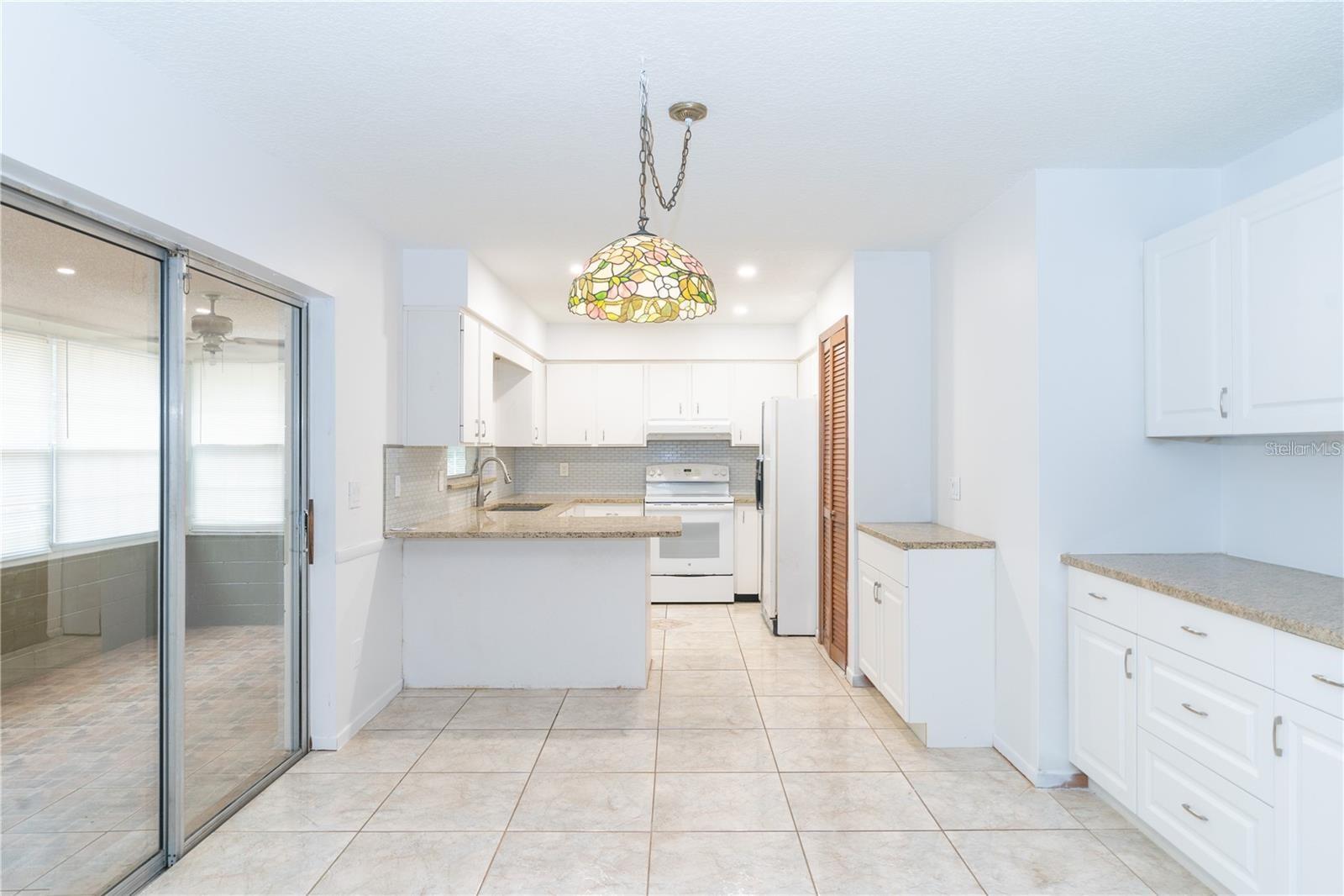 ORLANDO ACRES 1ST ADD - Residential Lease