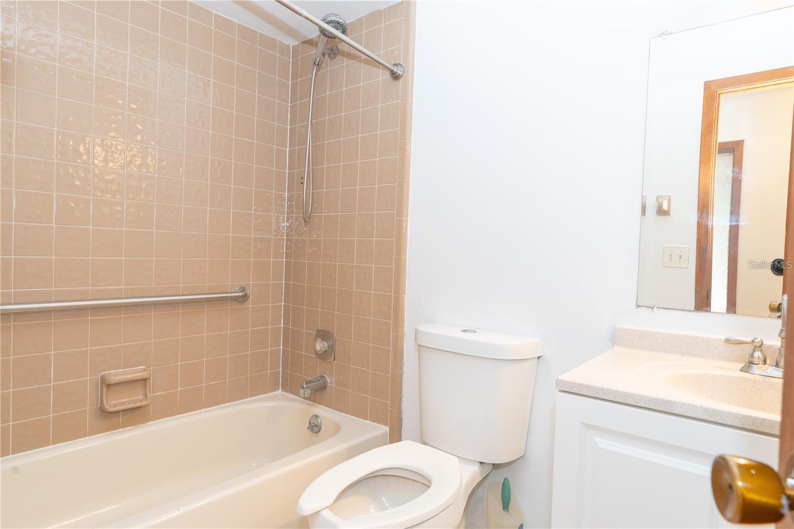 ORLANDO ACRES 1ST ADD - Residential Lease