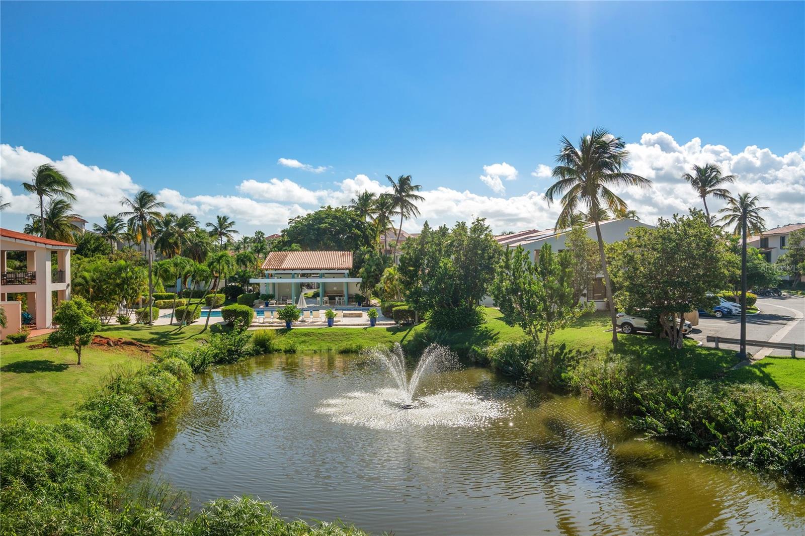 FAIRLAKES VILLAGE - Residential