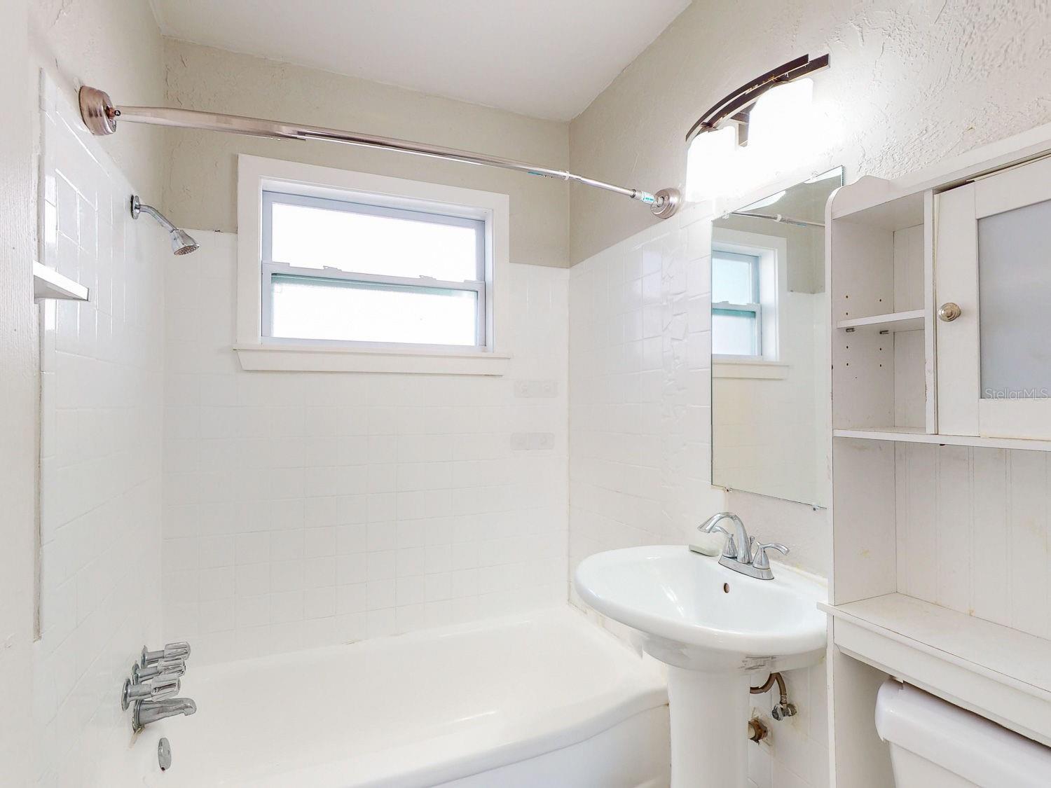 WELSHS LAKEVIEW - Residential