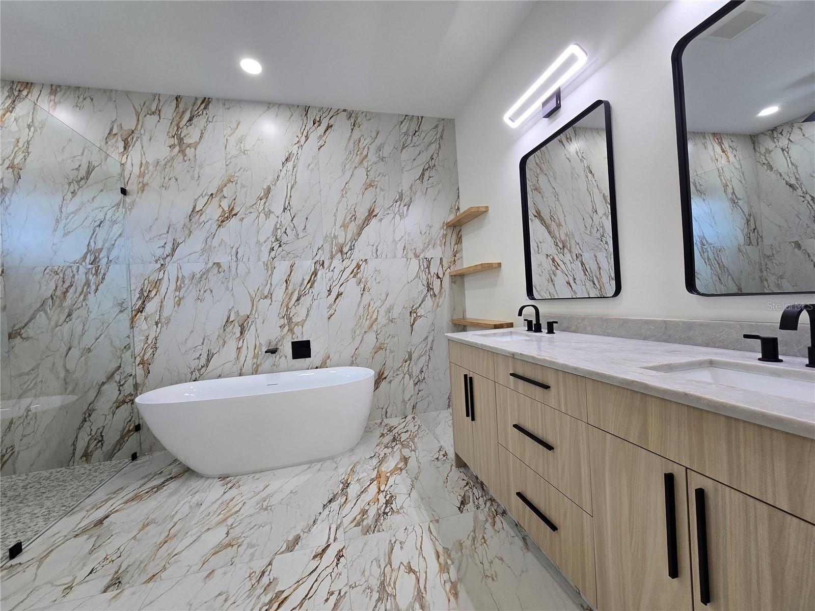 BAYAMO - Residential