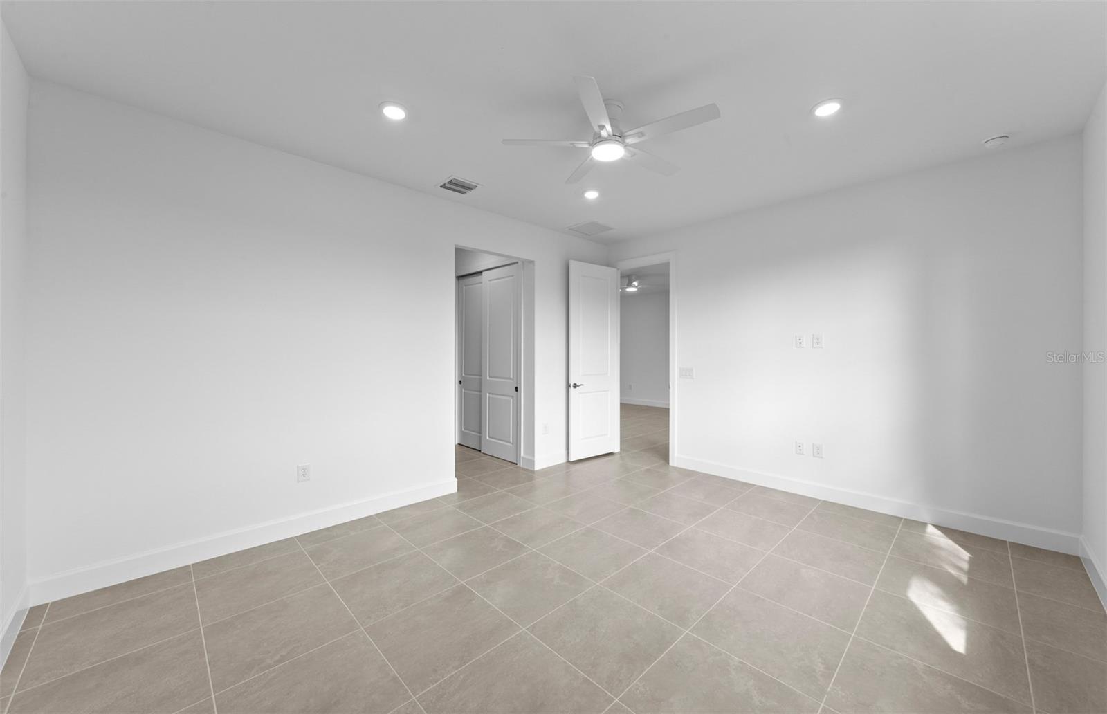 4632; DEL WEBB CATALINA AT LAKEWOOD RANCH - Residential