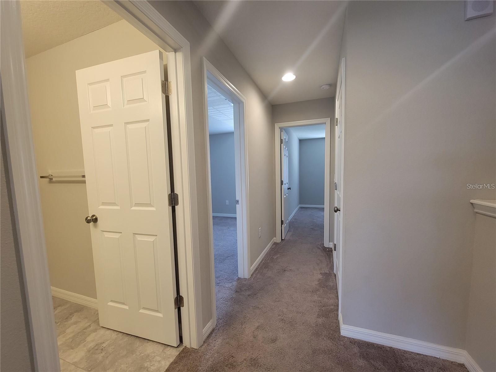 OAK CRK PRCL 8 PH II - Residential Lease