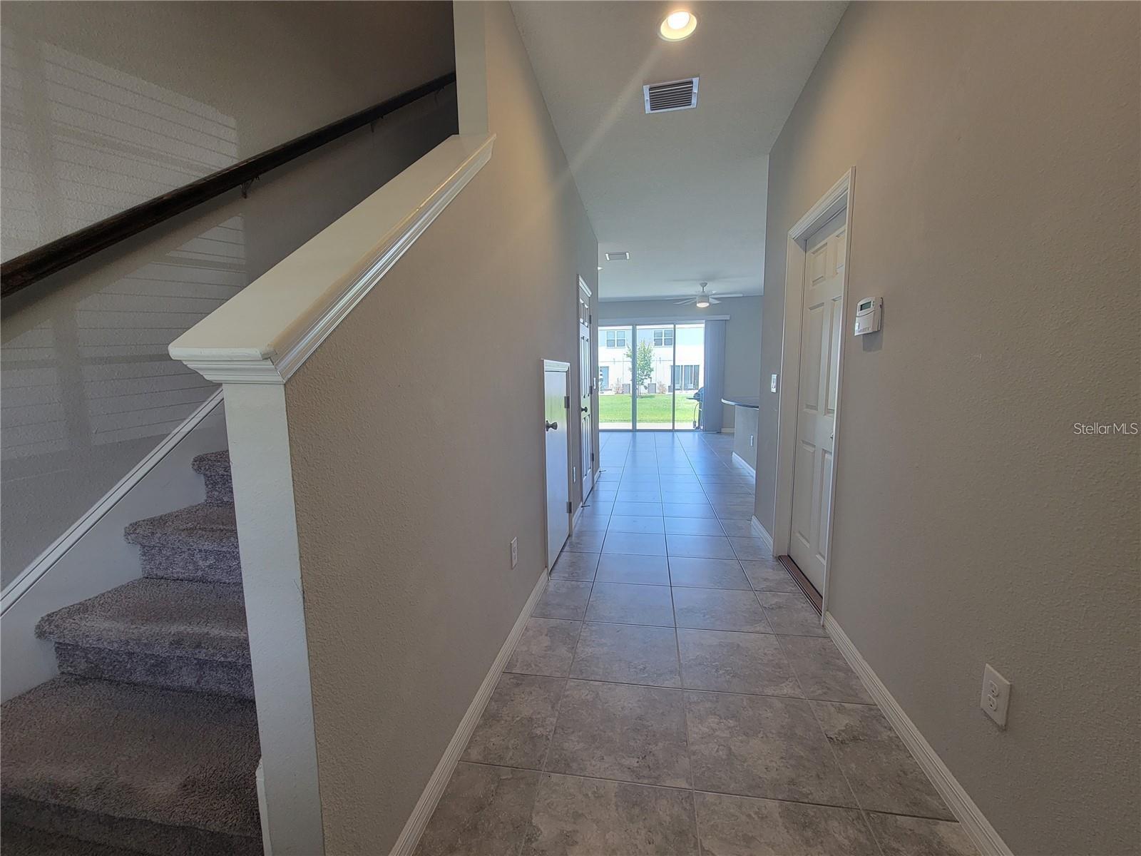 OAK CRK PRCL 8 PH II - Residential Lease