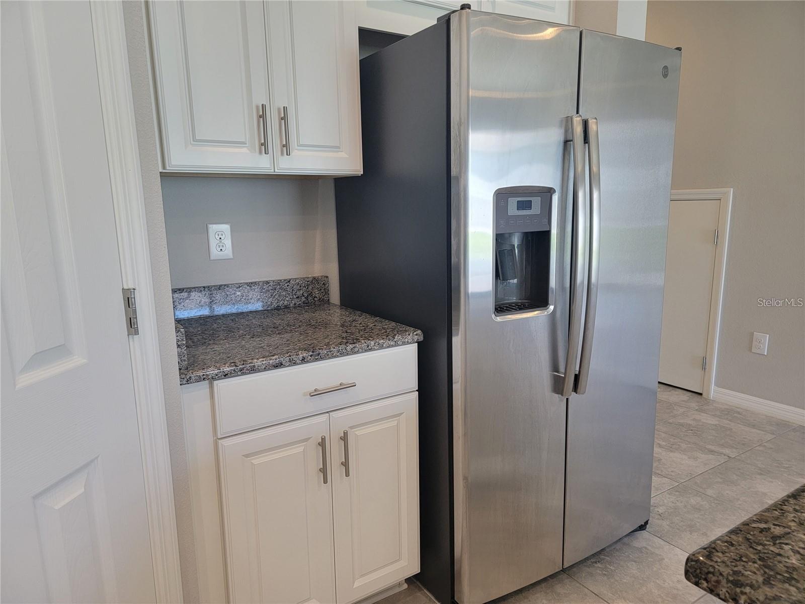 OAK CRK PRCL 8 PH II - Residential Lease