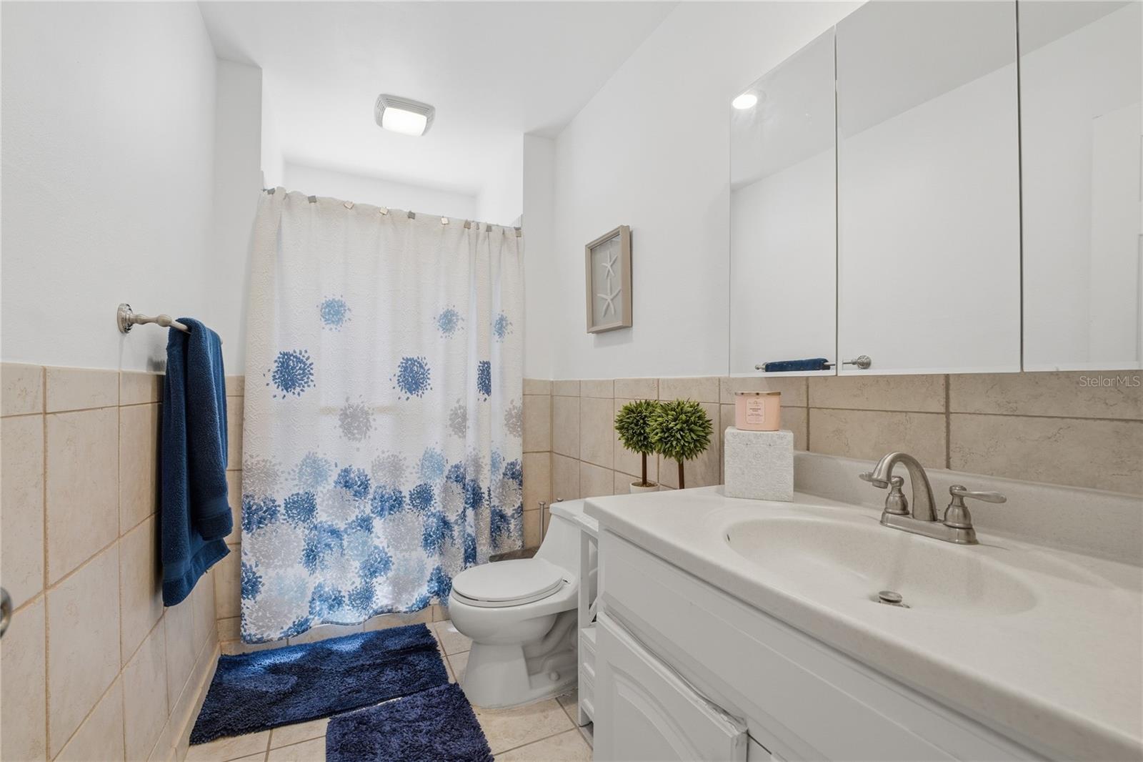 WINDMILL POINTE - Residential