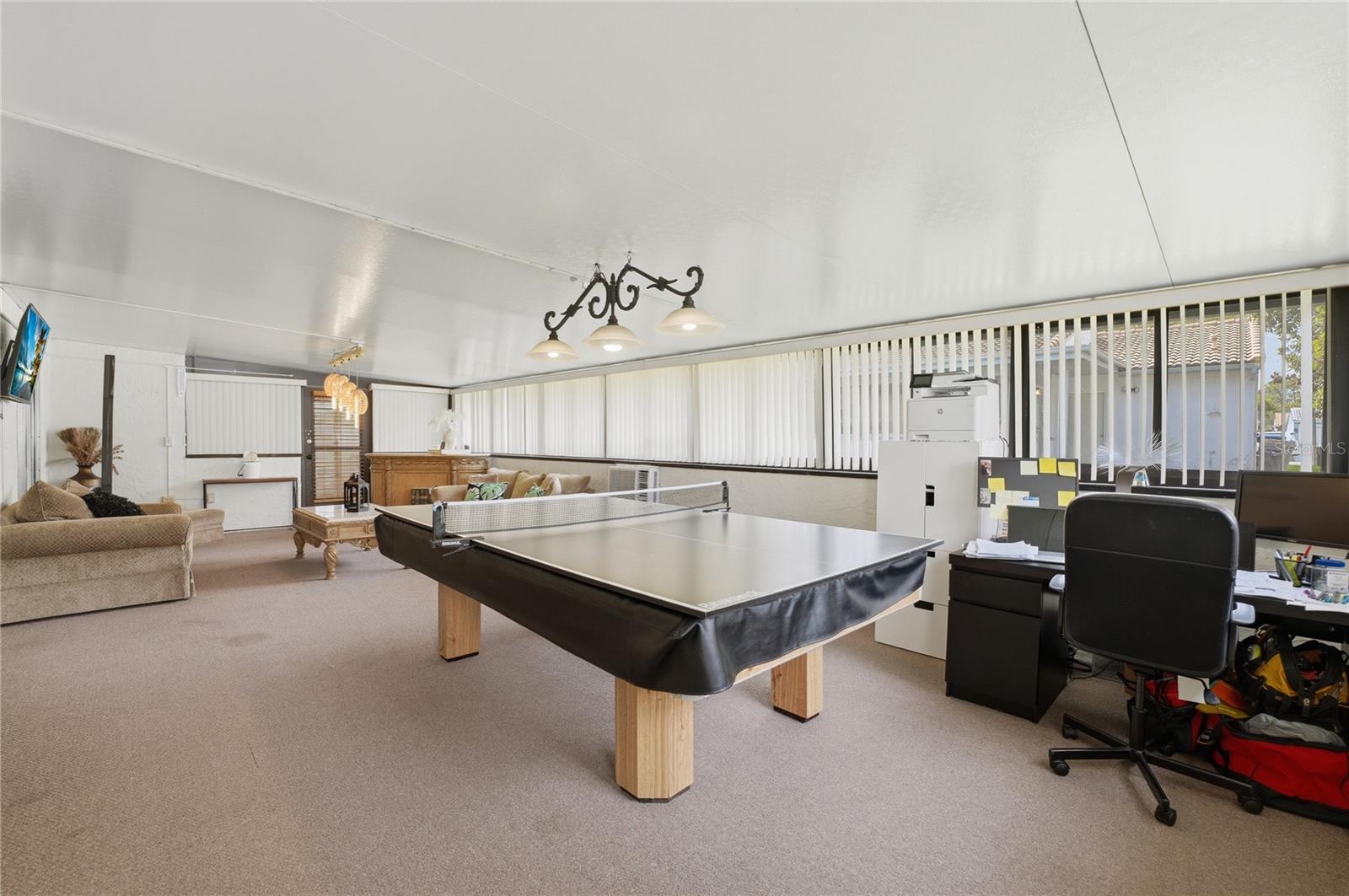 WINDMILL POINTE - Residential