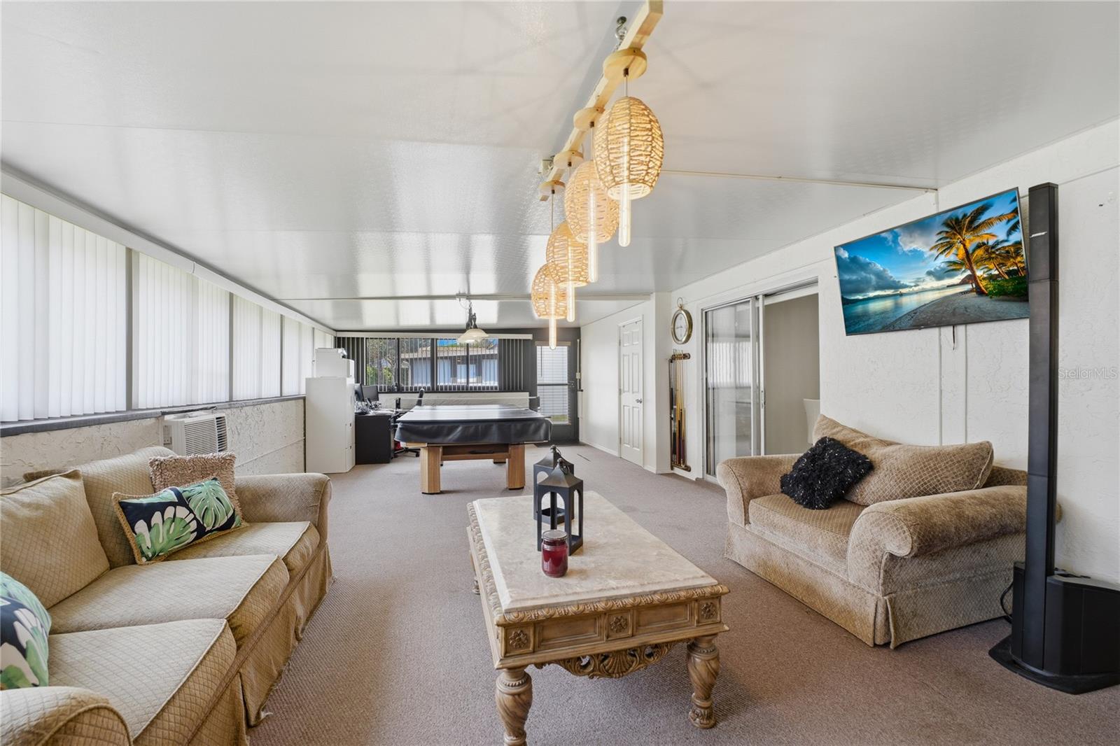 WINDMILL POINTE - Residential