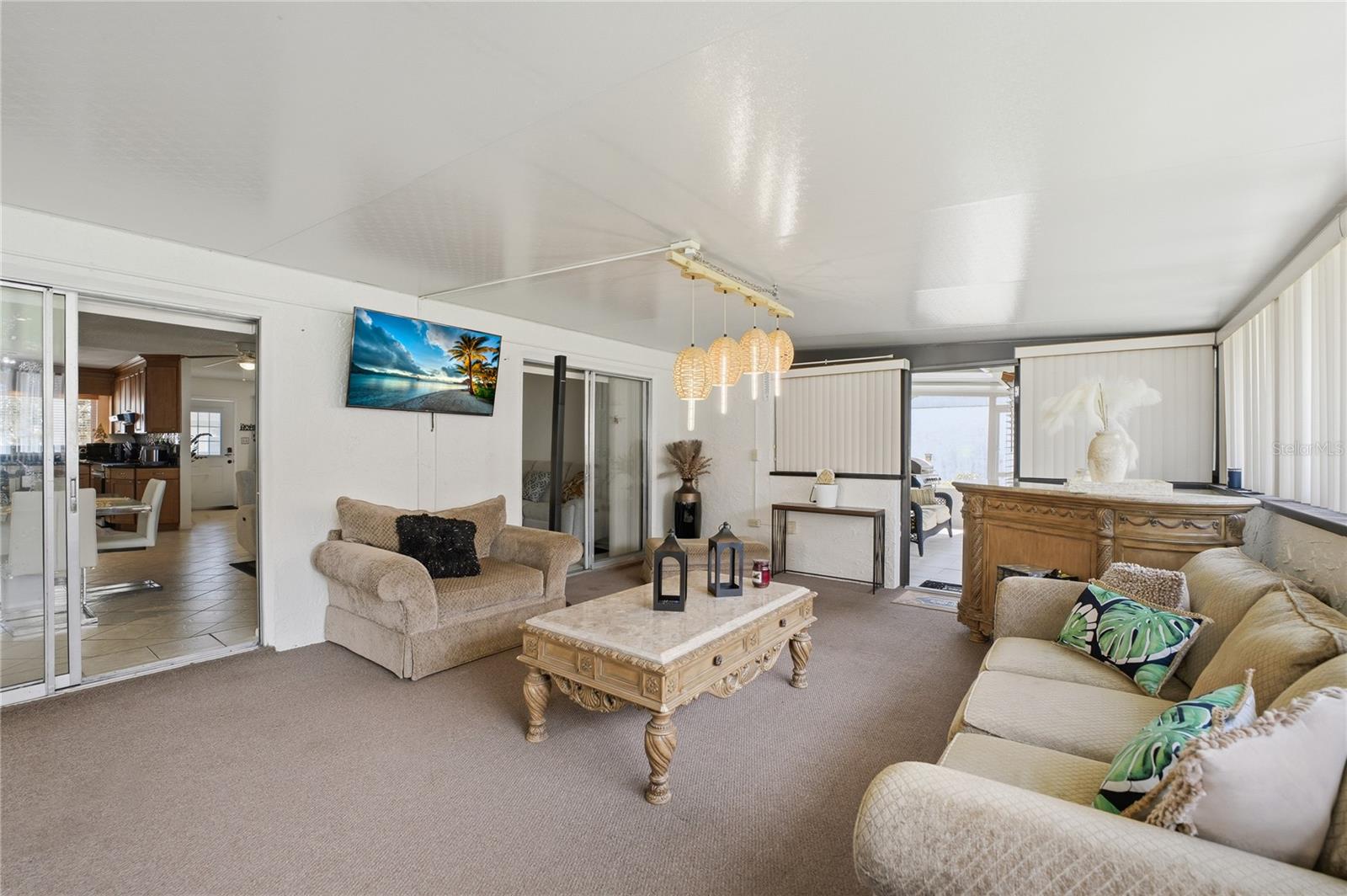 WINDMILL POINTE - Residential