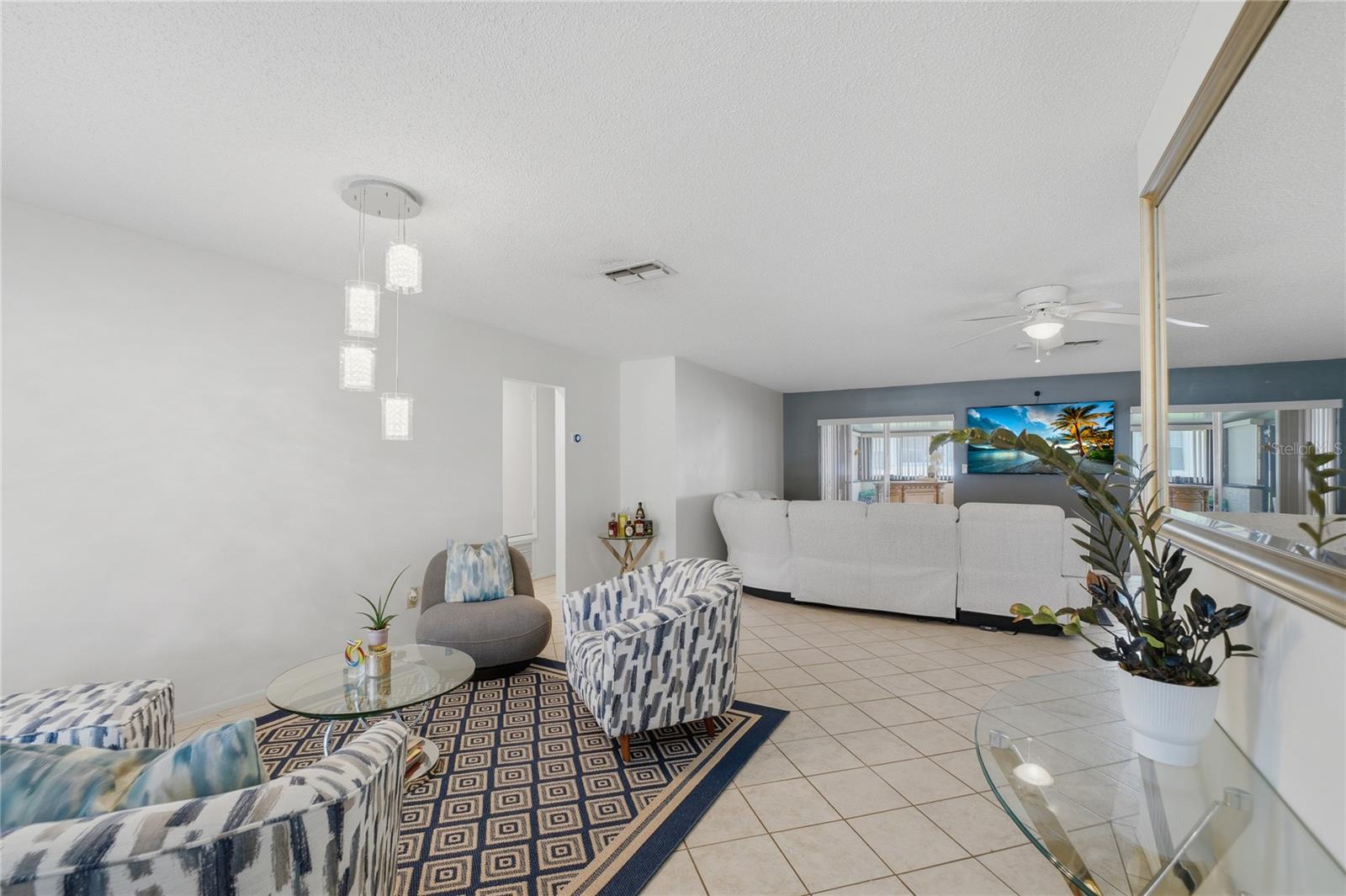 WINDMILL POINTE - Residential