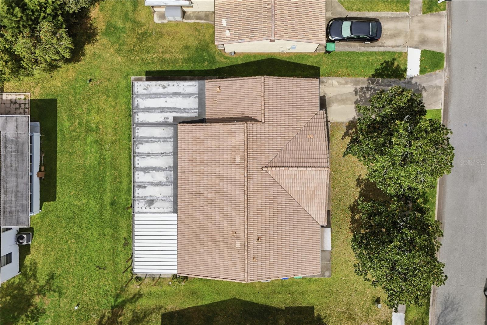 WINDMILL POINTE - Residential