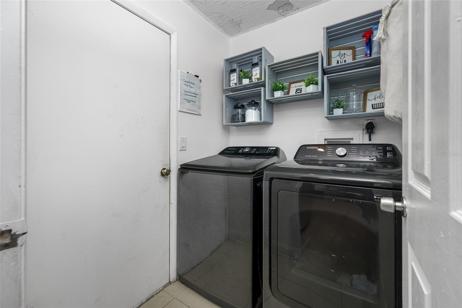 COUNTRYWAY PRCL B TR 16 - Residential