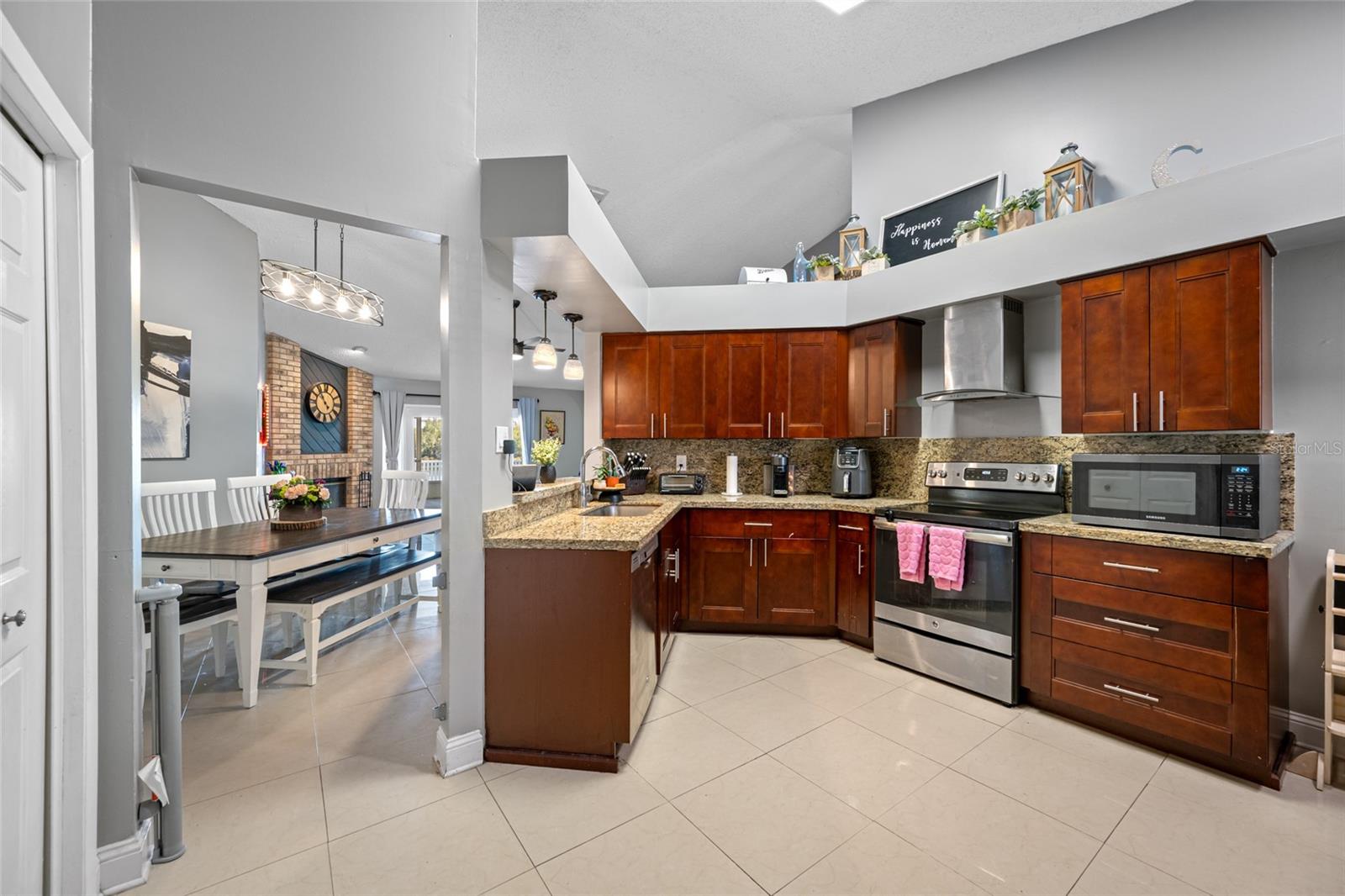 COUNTRYWAY PRCL B TR 16 - Residential